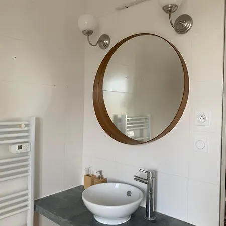 Appartement Ville Mer Apartment *